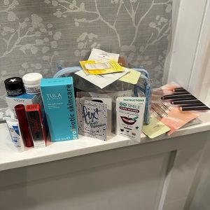 NIB Beauty Sample Set with Clear Cosmetic Bag